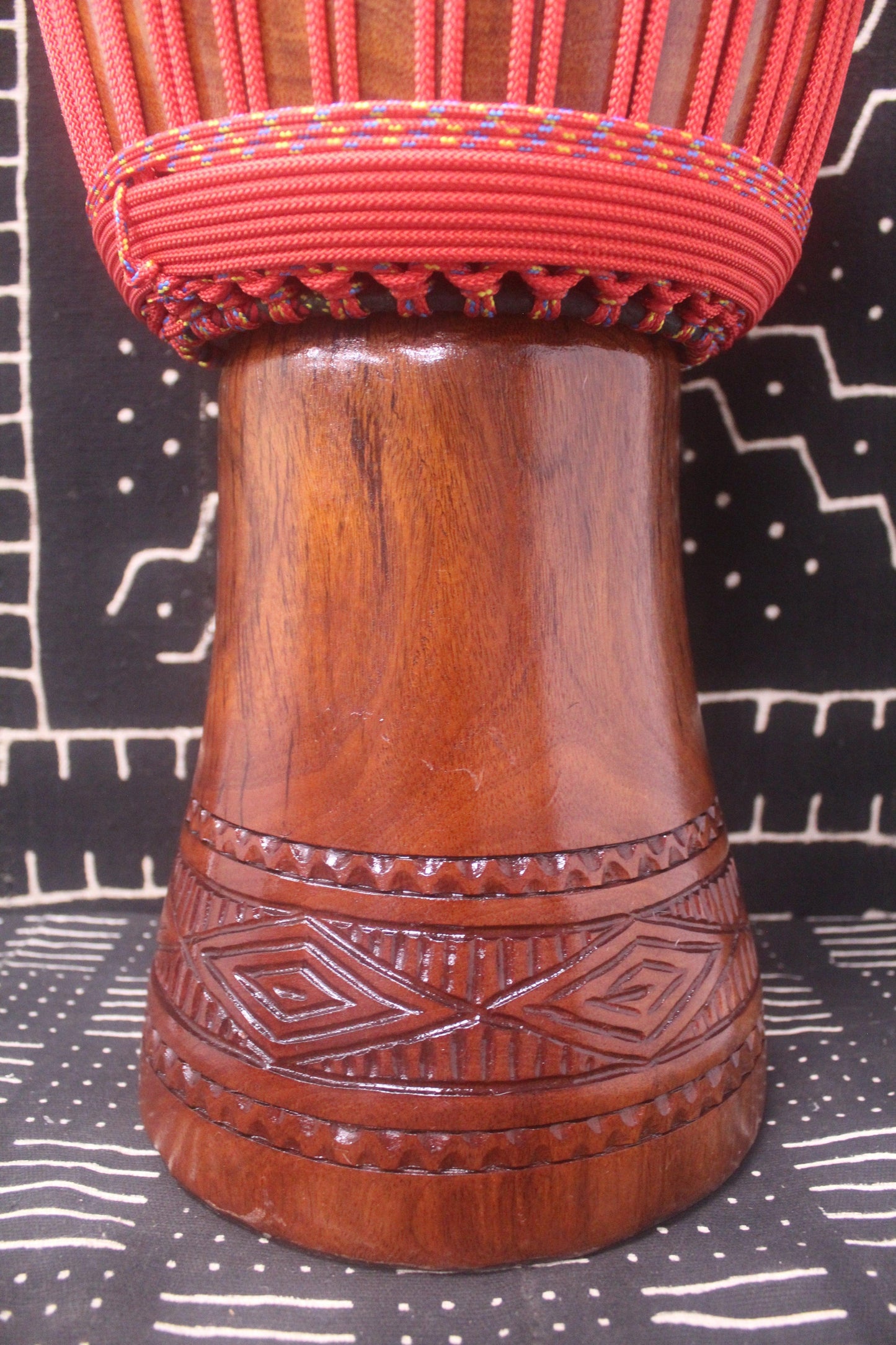 Djala Djembe - Red - Mali - D 33 cm - H 61 cm (Product ID: MS-DJ-238-15)