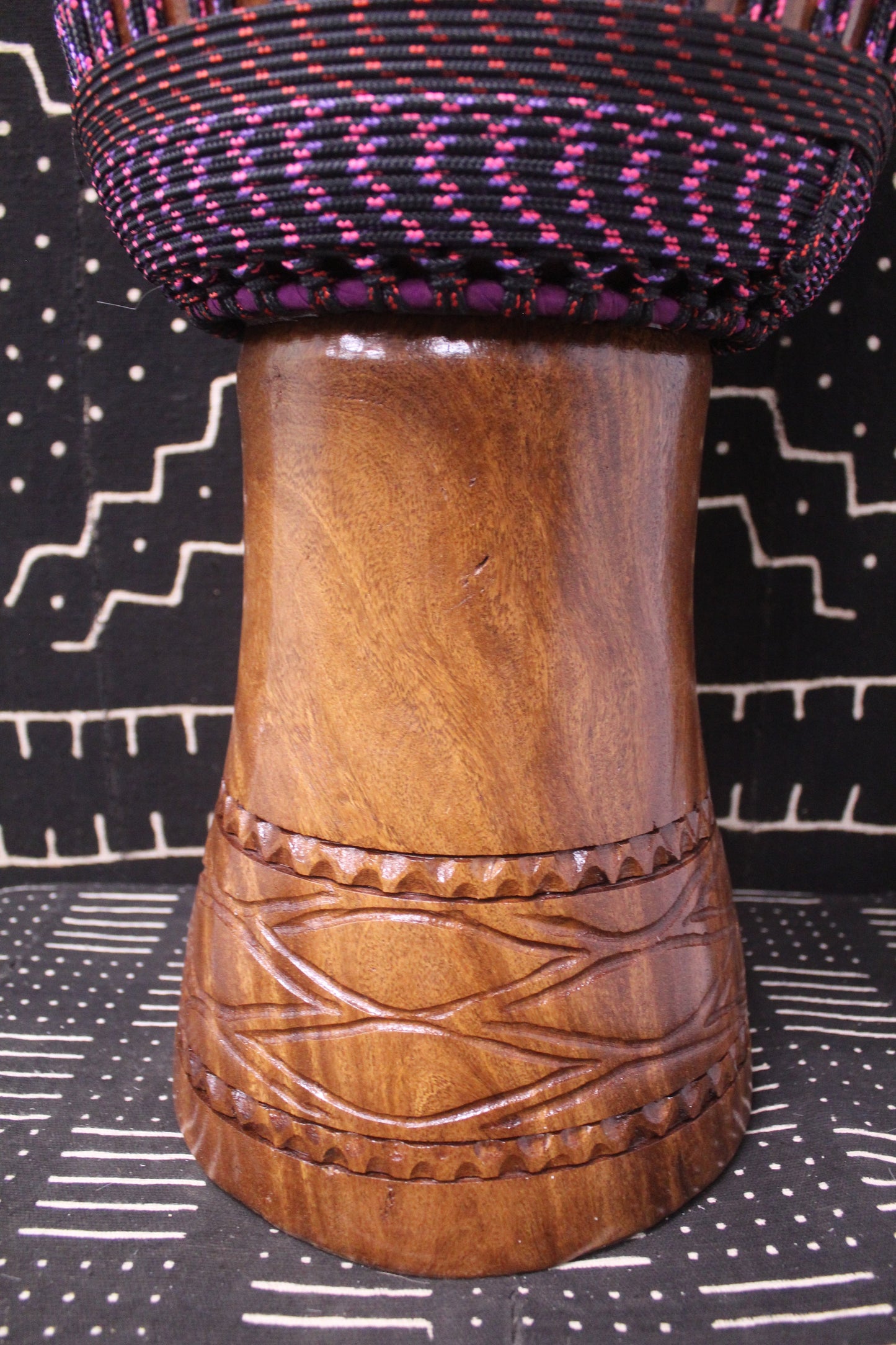Dugura Djembe - Black - Mali - D 33.5 cm - H 63 cm (Product ID: MS-DU-249-06)