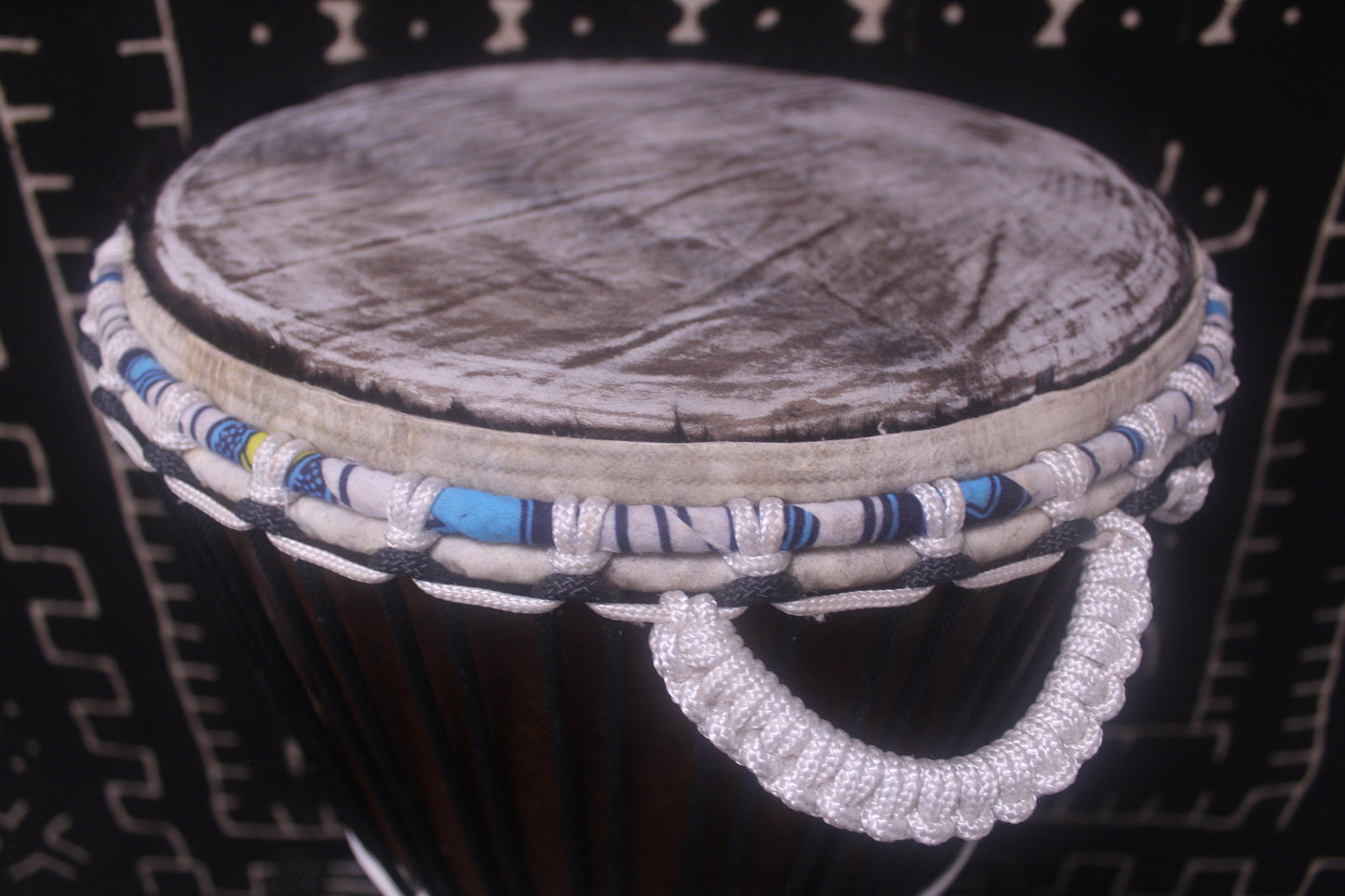 Guéni Djembe - Black - Mali - D 34 cm - H 63.5 cm (Product ID: MS-GU-238-07)