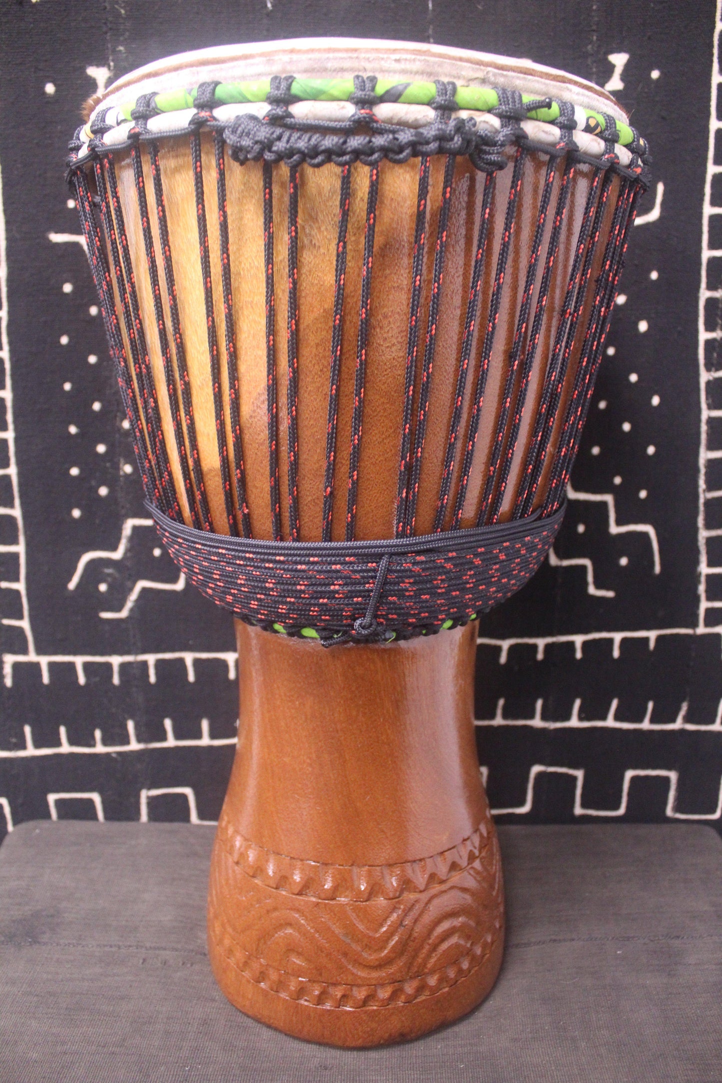 Dugura Djembe - Black - Mali - ⌀ 32.5 cm - H 62.5 cm