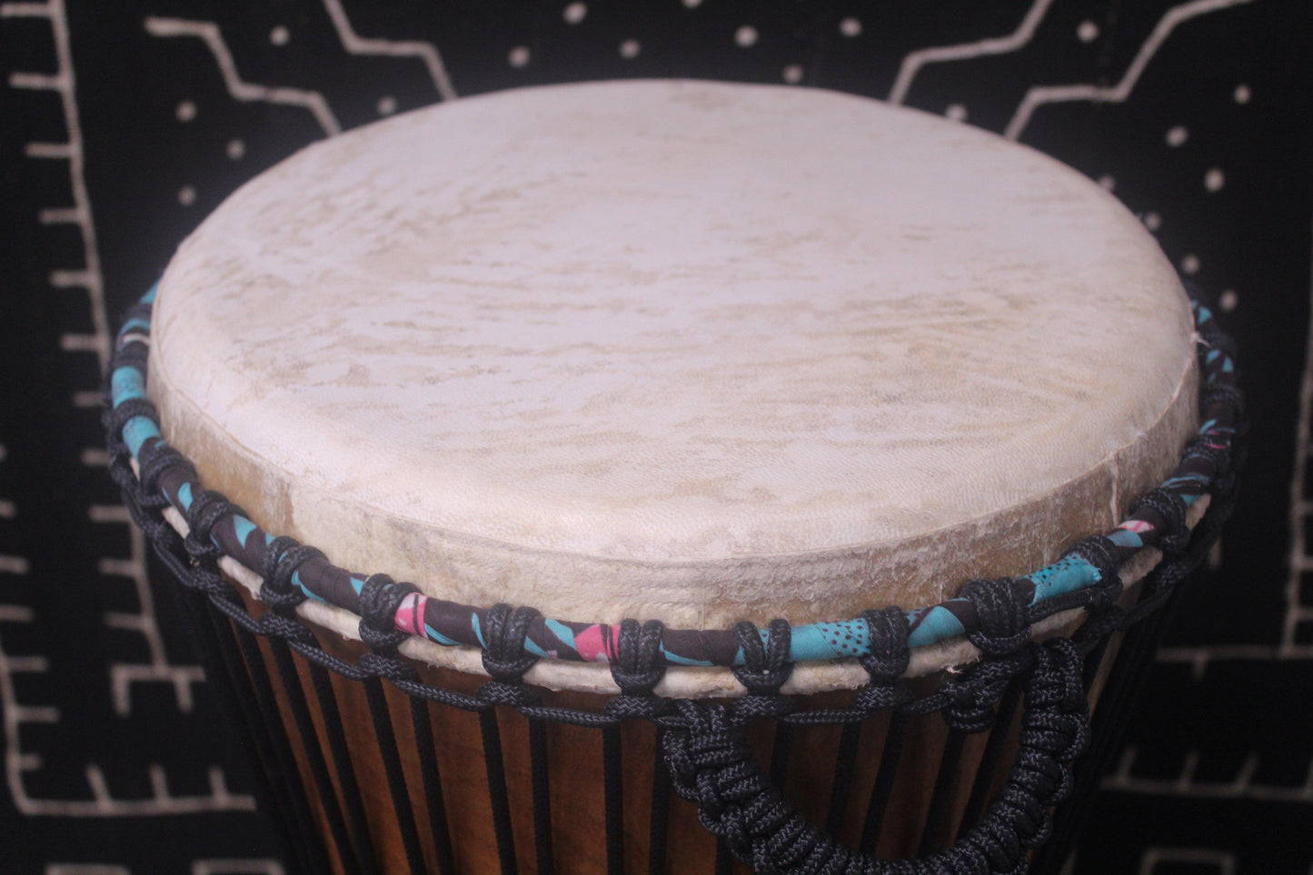 Dugura Djembe - Black - Mali - D 33 cm - H 60 cm (Product ID: MS-DU-228-01)