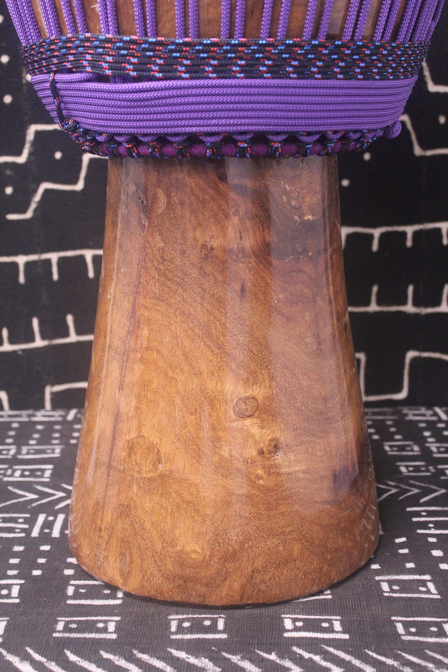 Dugura Djembe - Purple - Mali - D 33.5 cm - H 62.5 cm (Product ID: MS-DU-228-07)