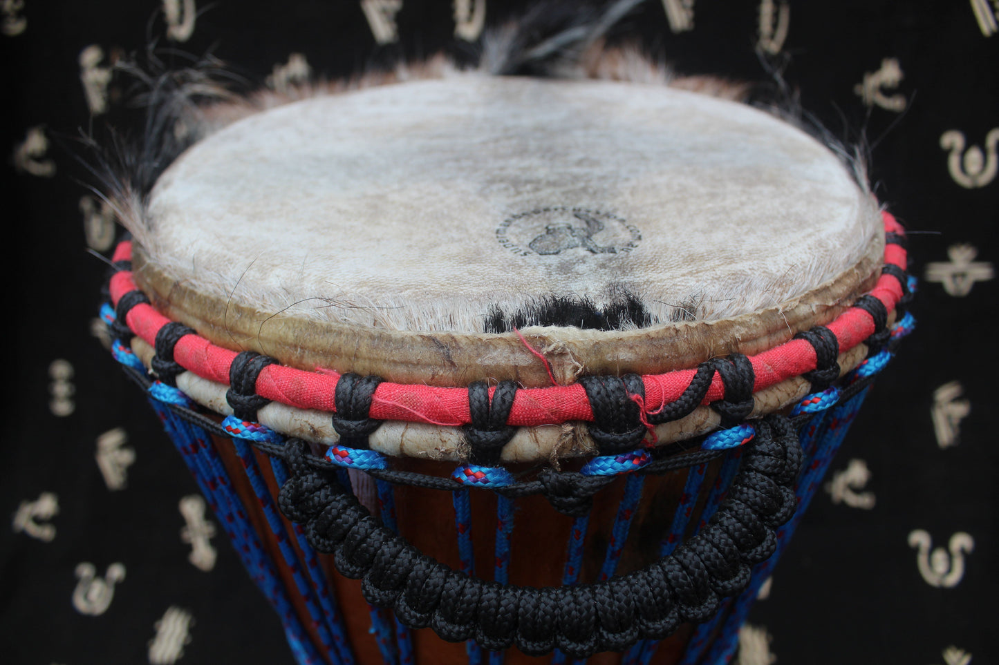 Lingué Djembe – Blue – Mali – D 30 cm – H 54 cm (Product ID: MM-LI-189-17)