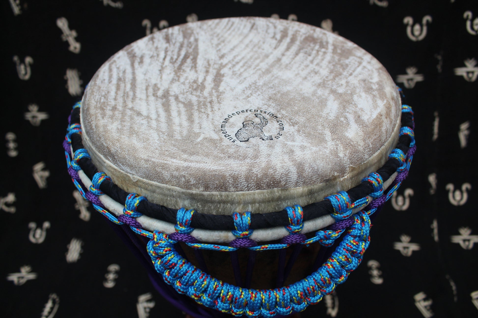 Lingué Djembe – Purple – Mali – D 28 cm – H 53.5 cm (Product ID: MM-LI-189-09)