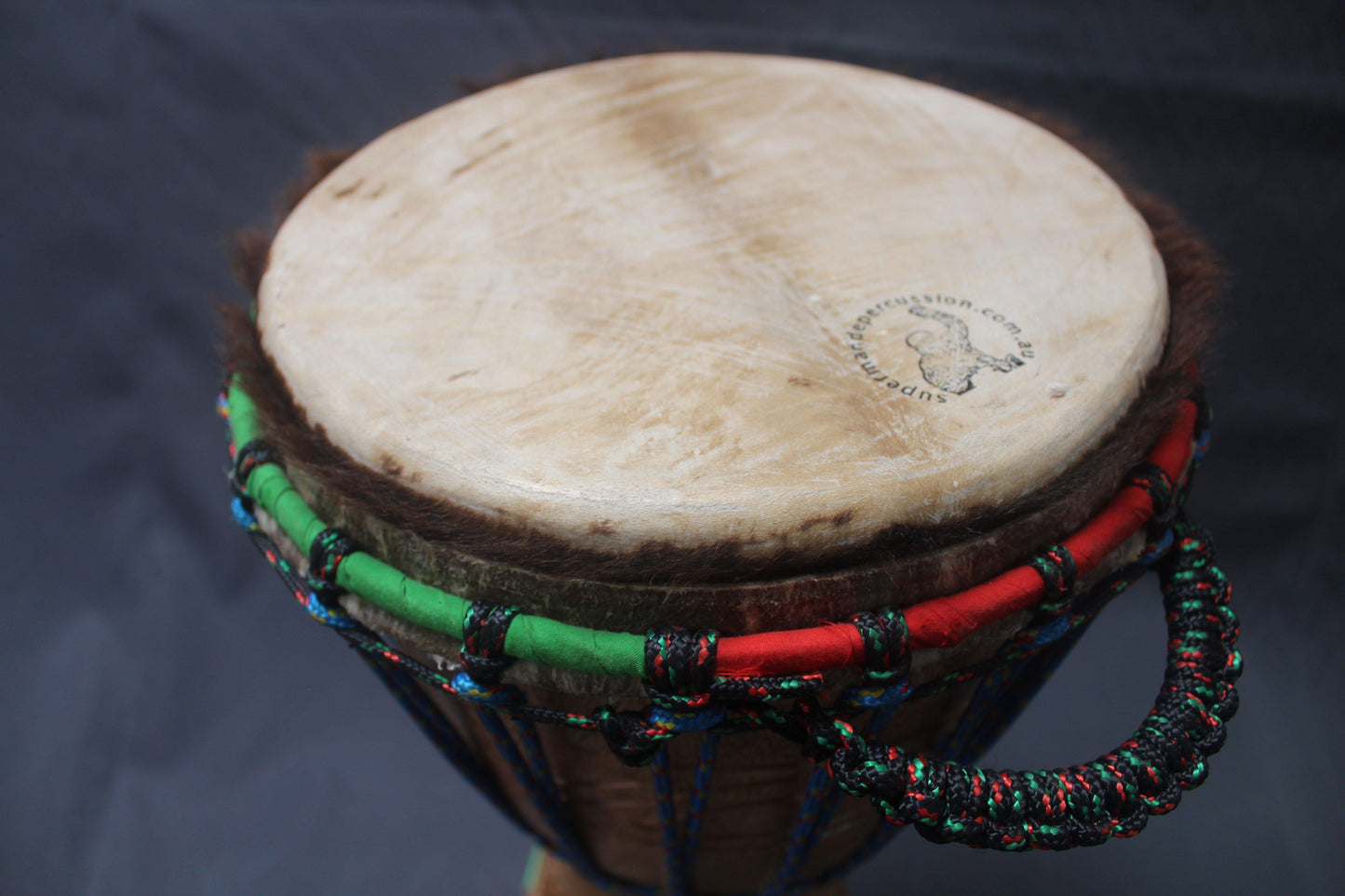 Tweneboa Djembe – Blue – Ghana – D 25.5 cm – H 53 cm (Product ID: LM-191109)