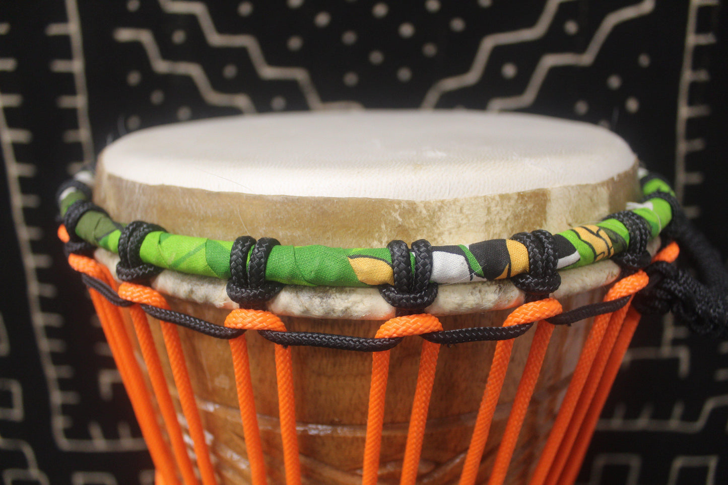 Tweneboa Djembe – Orange – Ghana – D 24.5 cm – H 50 cm (Product ID: LM-21803)