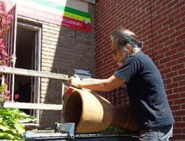 Djembe drum making workshop with Henry