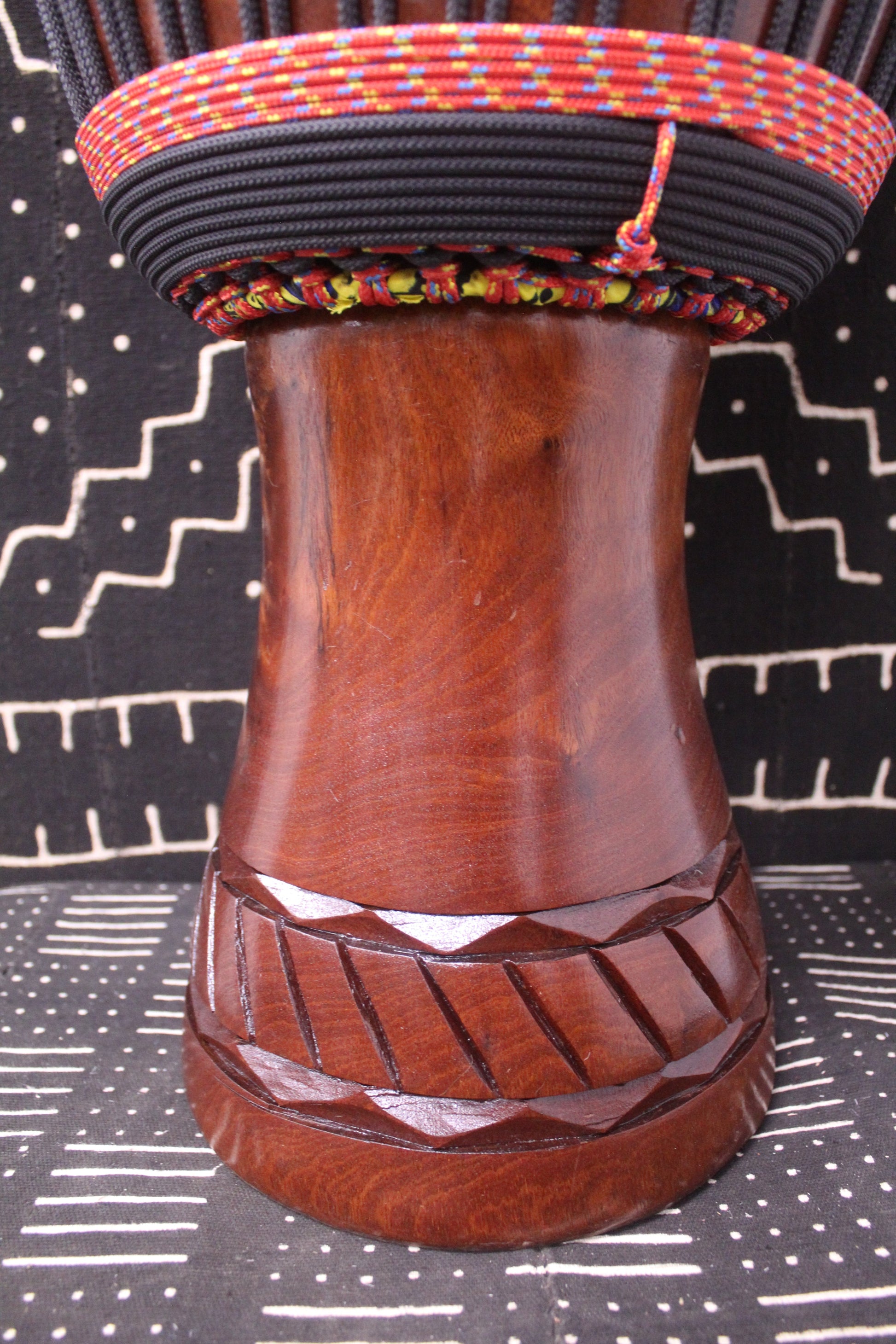 Djala Djembe - Black - Mali - D 32.5 cm - H 63.5 cm (Product ID: MS-DJ-247-06)