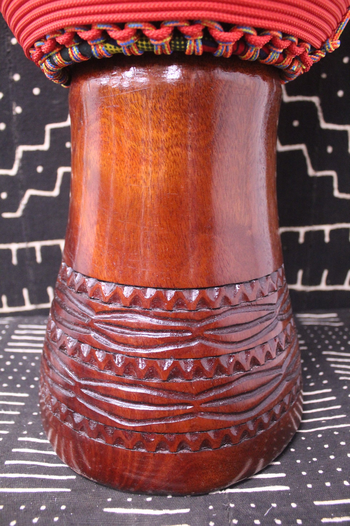 Djala Djembe - Red - Mali - D 34 cm - H 61.5 cm (Product ID: MS-DJ-246-05)