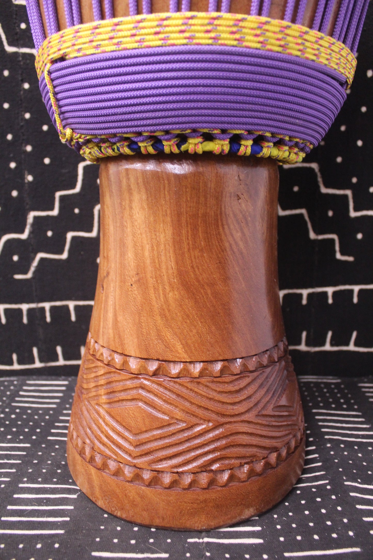 Dugura Djembe - Purple - Mali - D 32 cm - H 63 cm (Product ID: MS-DU-249-03)