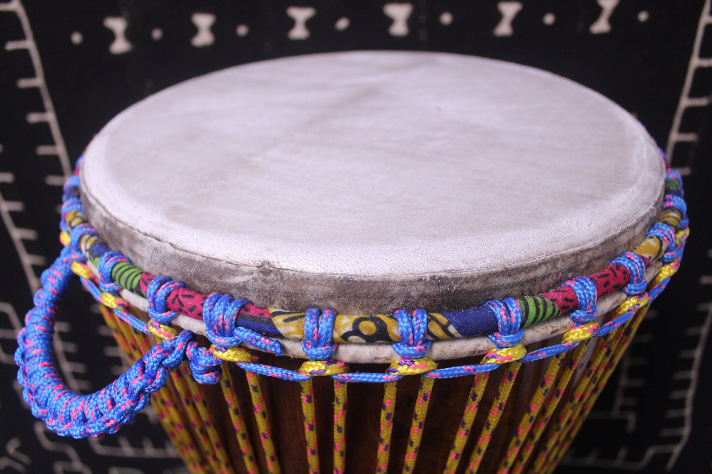 Dugura Djembe - Yellow - Mali - D 32 cm - H 63 cm (Product ID: MS-DU-246-09)