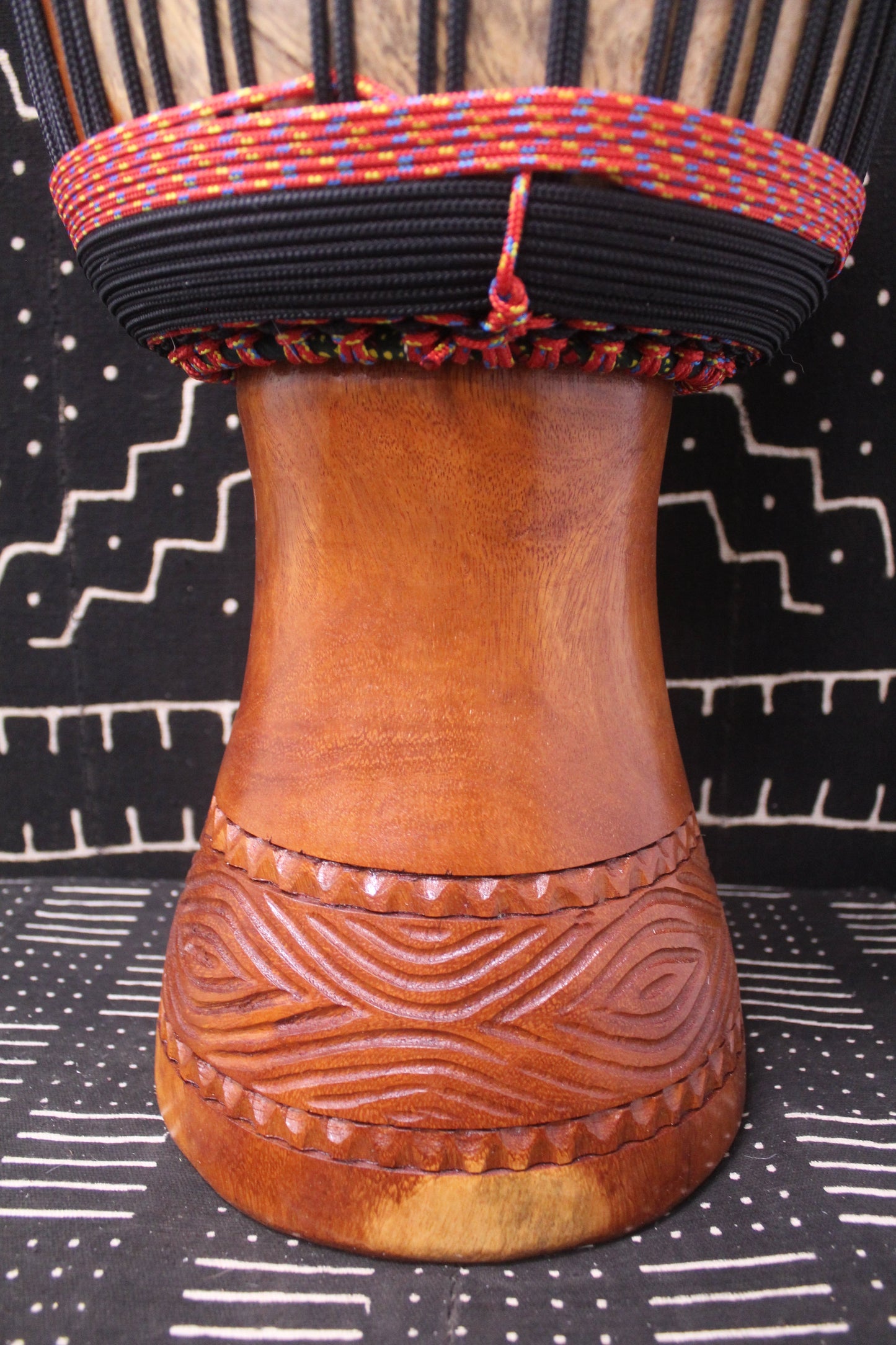 Lingué Djembe - Black - Mali - D 31 cm - H 62.5 cm (Product ID: MS-LI-249-08)