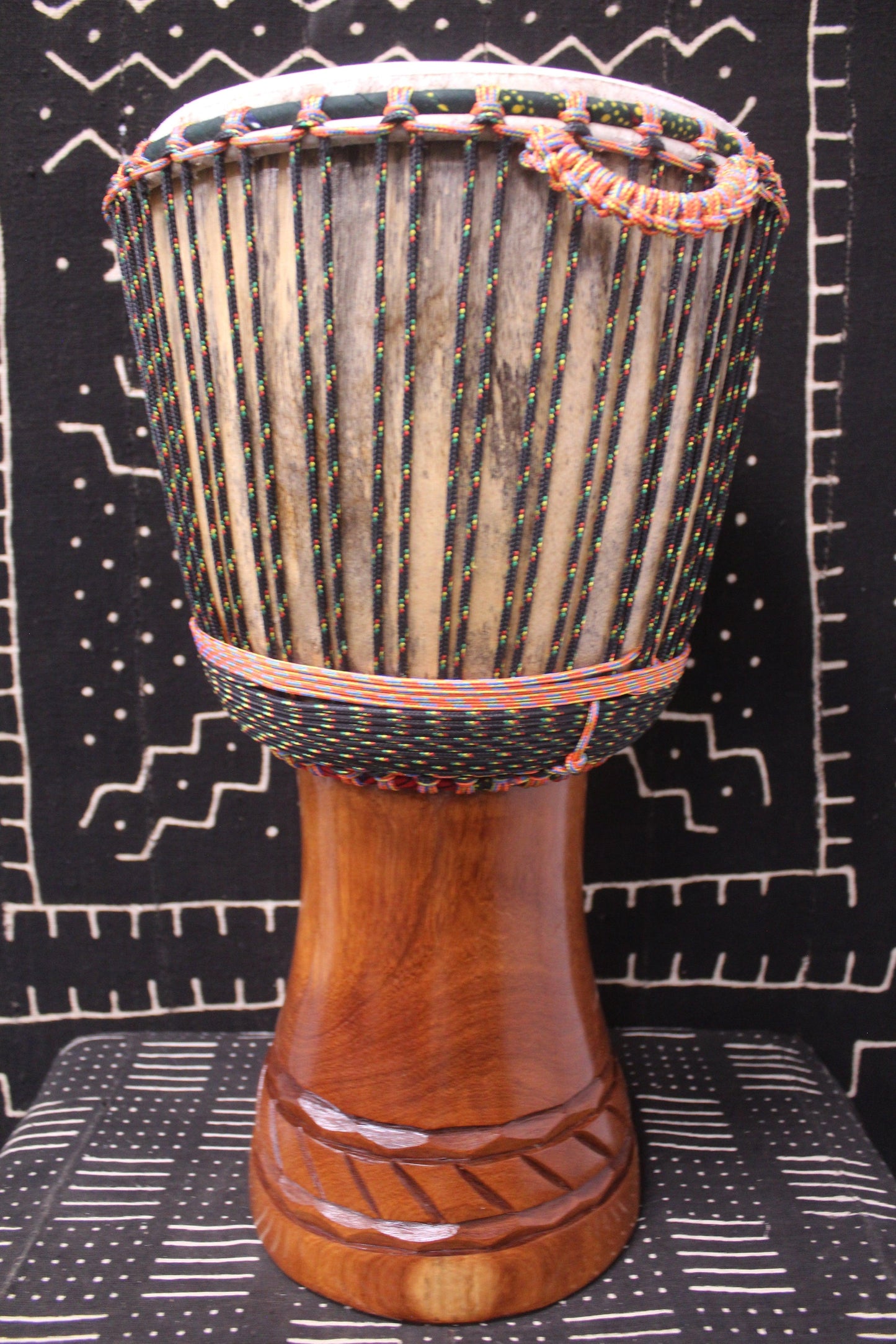 Lingué Djembe - Black - Mali - D 32.5 cm - H 64 cm (Product ID: MS-LI-248-02)