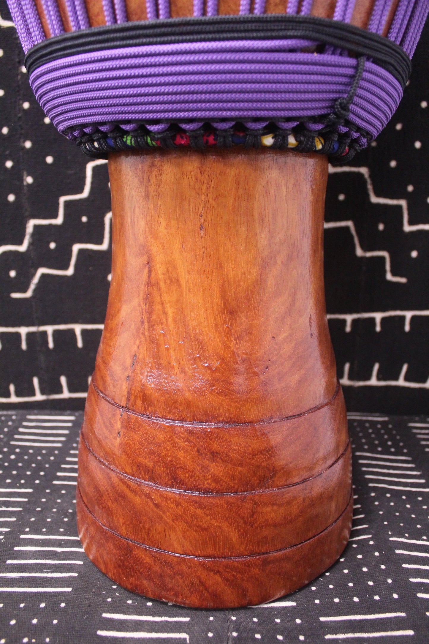 Lingué Djembe - Purple - Mali - D 33.5 cm - H 64 cm (Product ID: MS-LI-248-08)