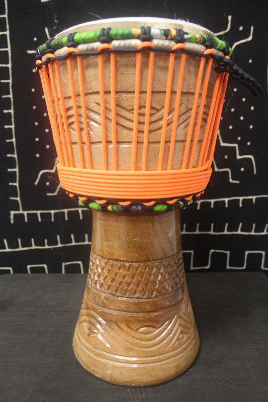 Tweneboa Djembe – Orange – Ghana – D 24.5 cm – H 50 cm (Product ID: LM-21803)