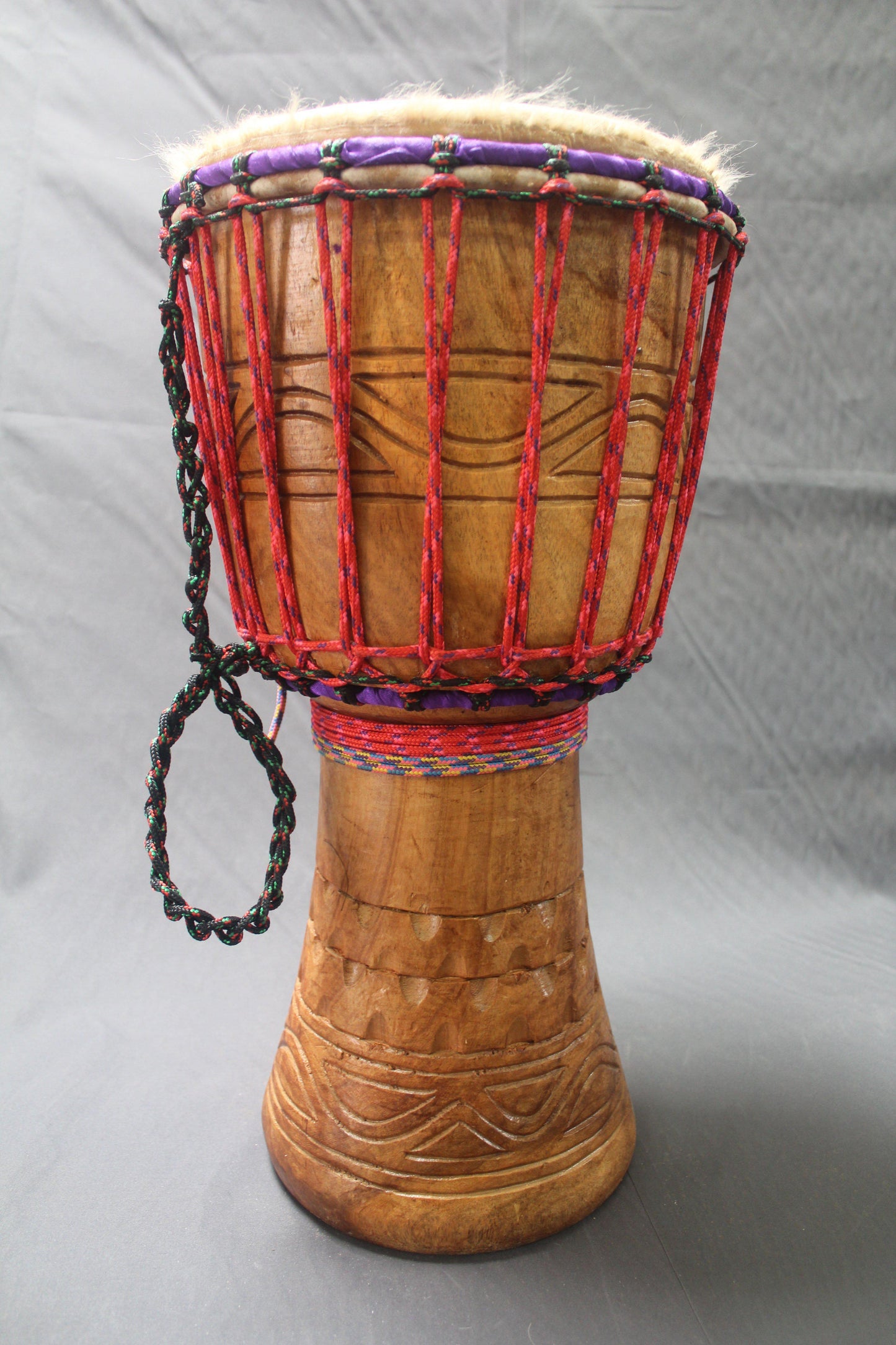 Tweneboa Djembe – Red – Ghana – D 27 cm – H 55.5 cm (Product ID: LM-191111)